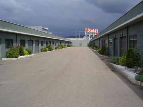 Motel Emporio Кабесон-де-Писуэрга Экстерьер фото
